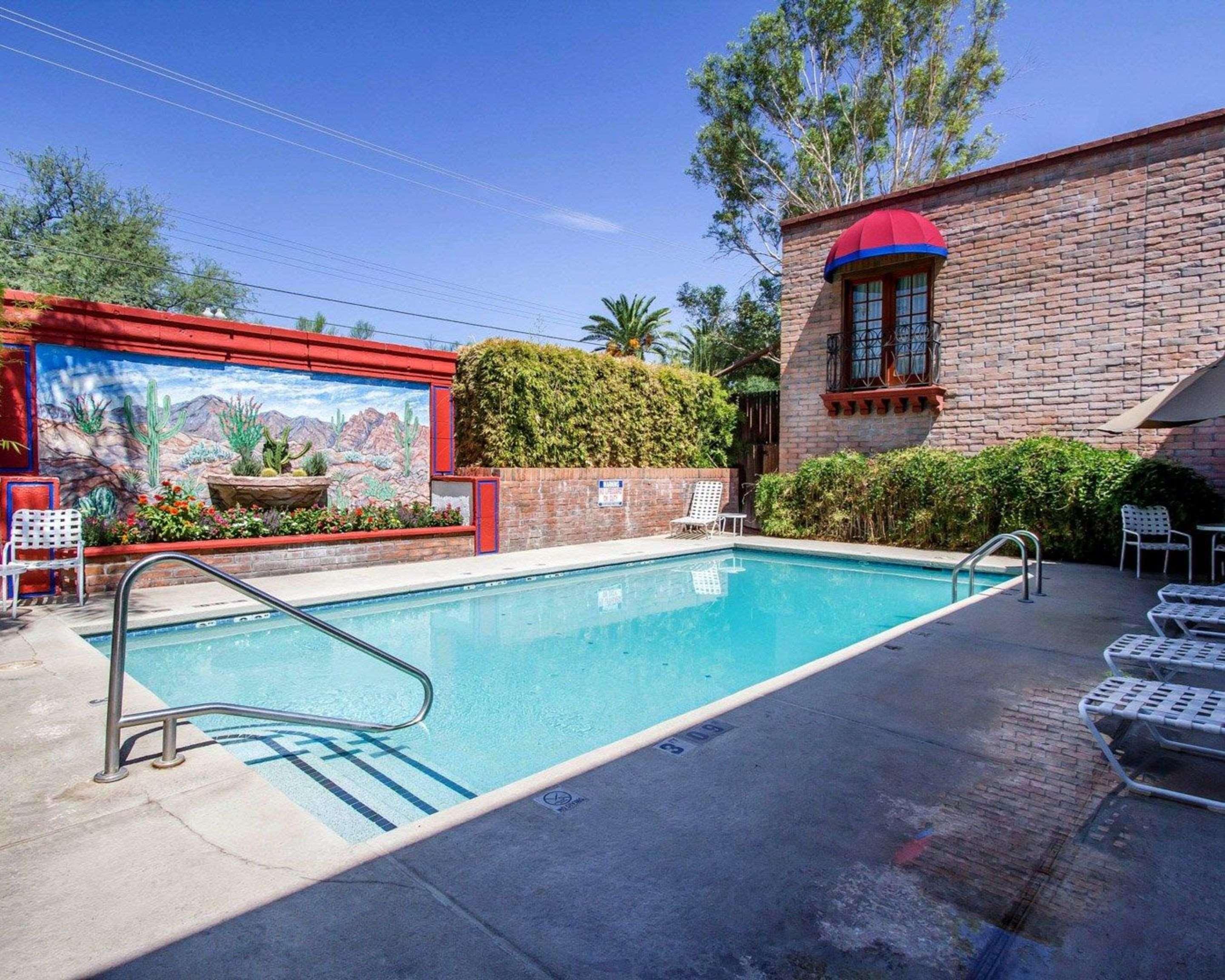 טוסון Comfort Suites At Sabino Canyon מראה חיצוני תמונה