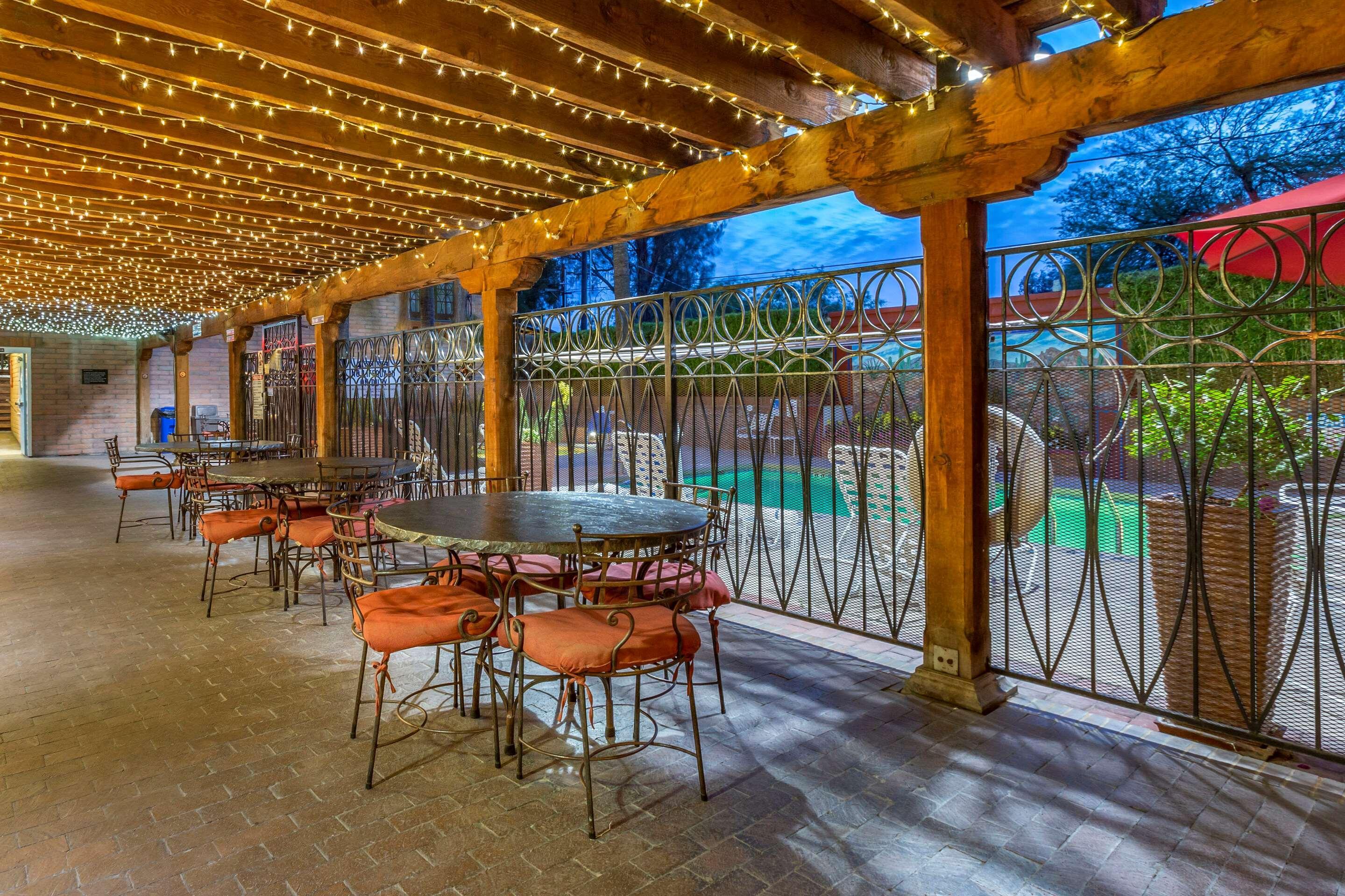 טוסון Comfort Suites At Sabino Canyon מראה חיצוני תמונה