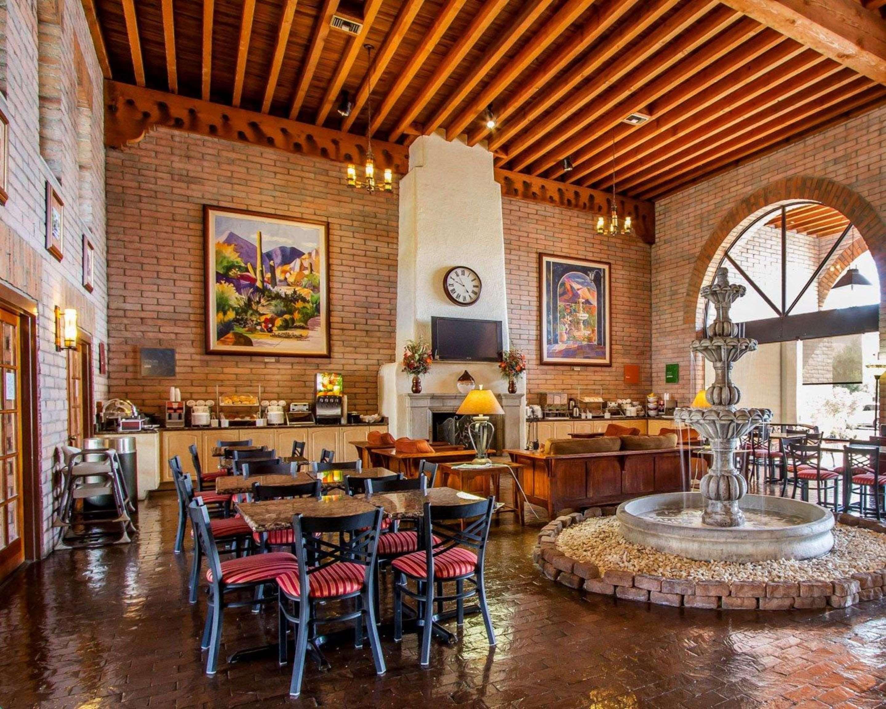 טוסון Comfort Suites At Sabino Canyon מראה חיצוני תמונה