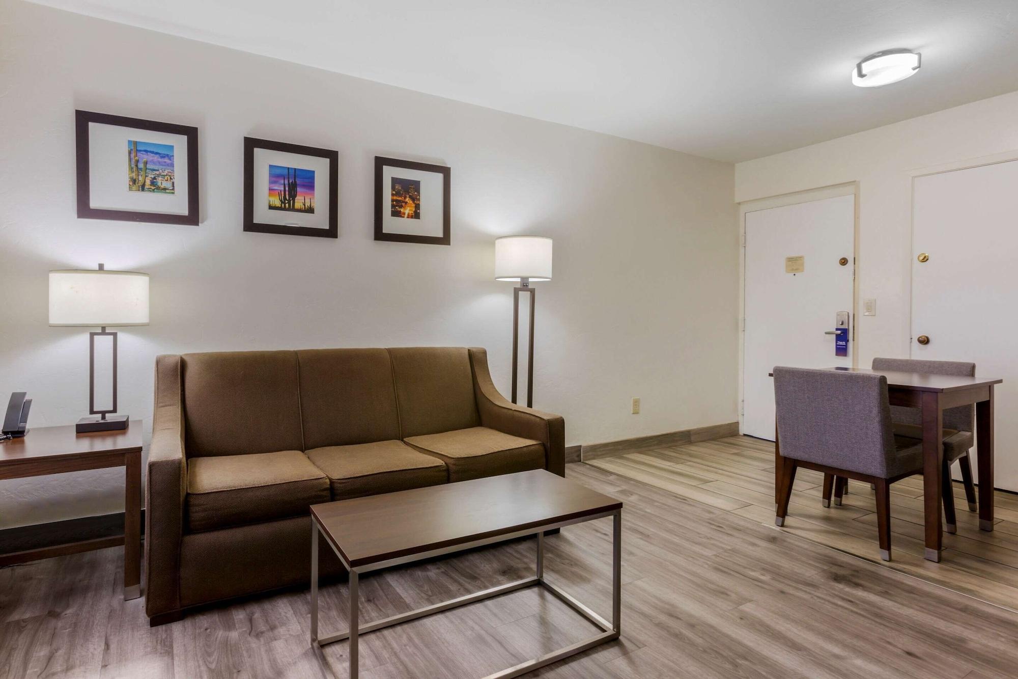 טוסון Comfort Suites At Sabino Canyon מראה חיצוני תמונה