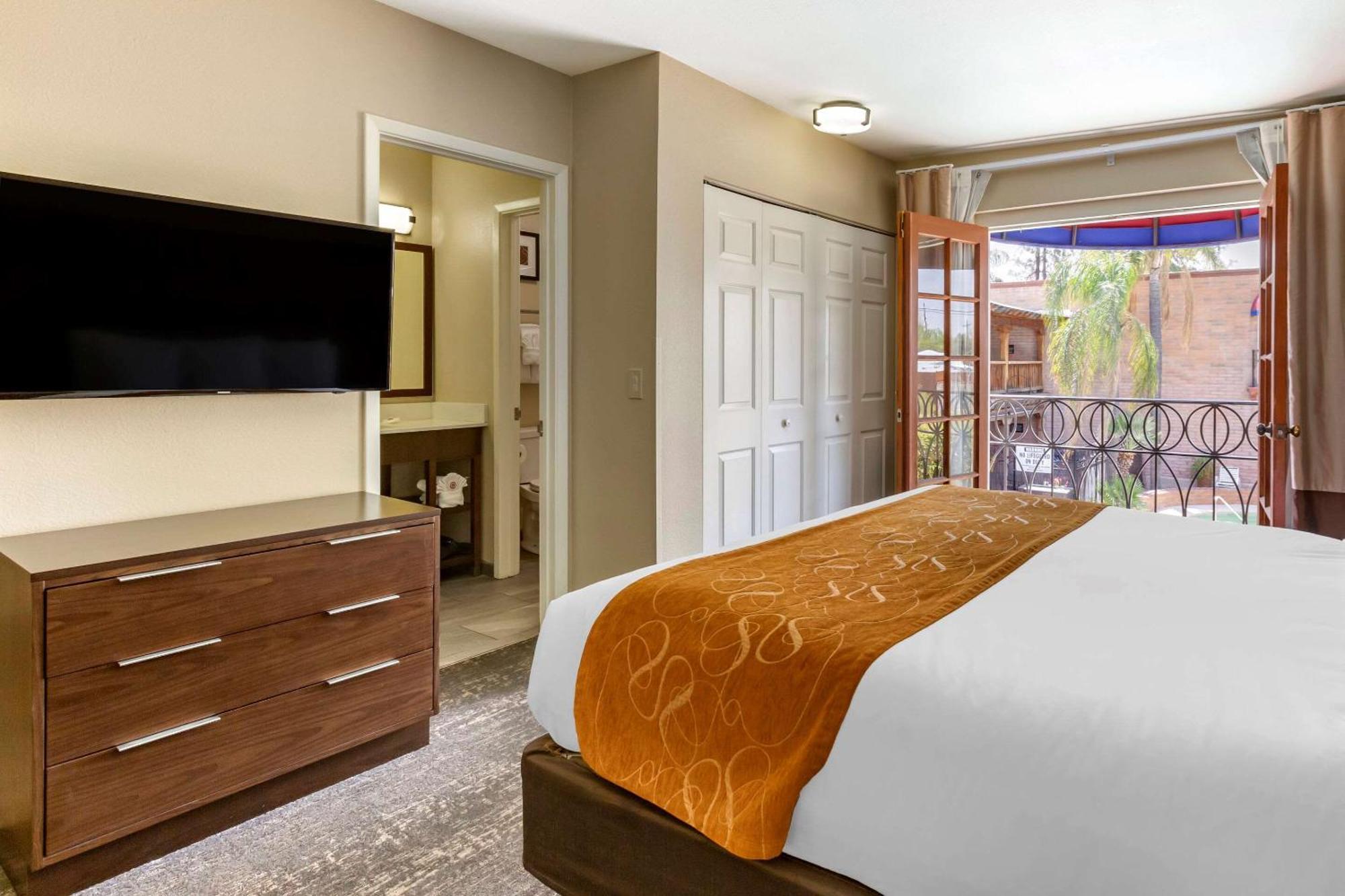 טוסון Comfort Suites At Sabino Canyon חדר תמונה